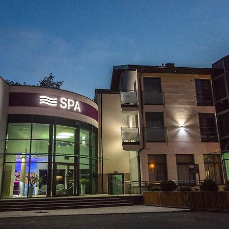 Hotel Oskar Business & Spa Puławy Екстериор снимка