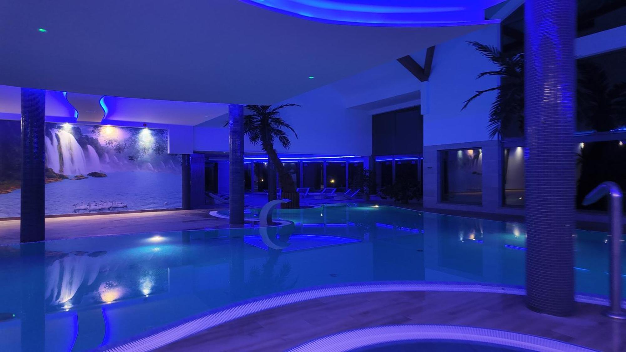 Hotel Oskar Business & Spa Puławy Екстериор снимка