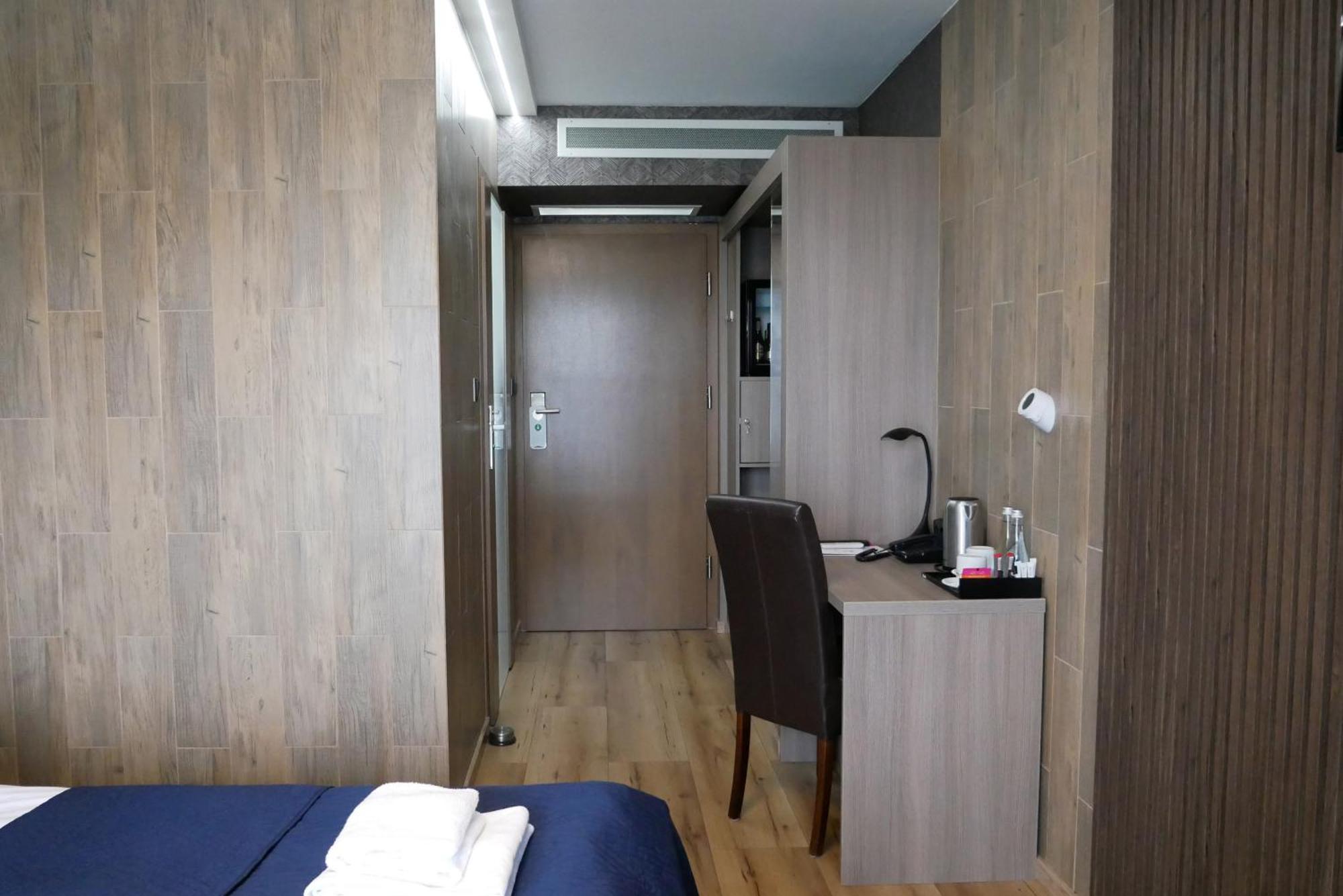 Hotel Oskar Business & Spa Puławy Екстериор снимка