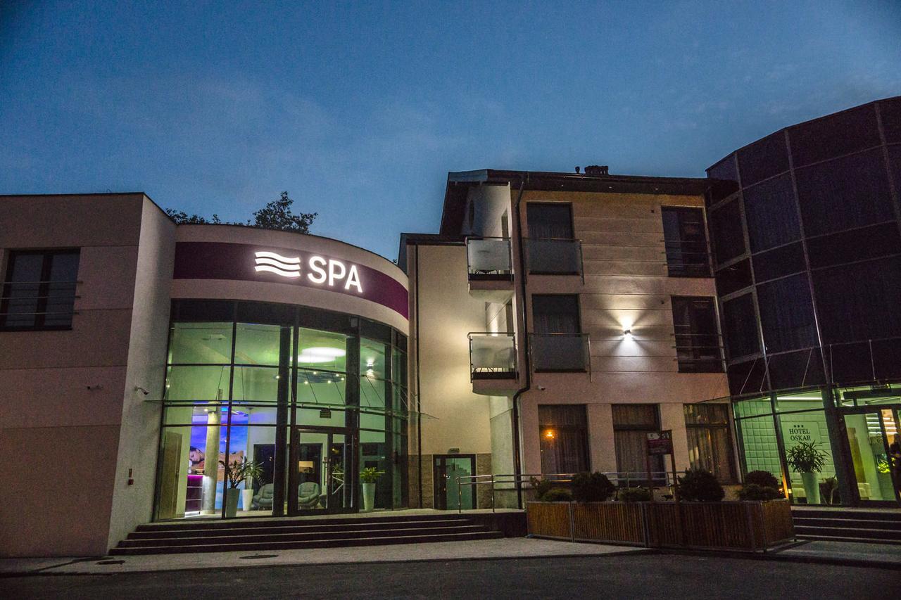 Hotel Oskar Business & Spa Puławy Екстериор снимка